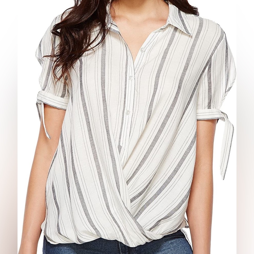 Blank NYC‎ Sz M Shirt Striped Wrap Front Buttons